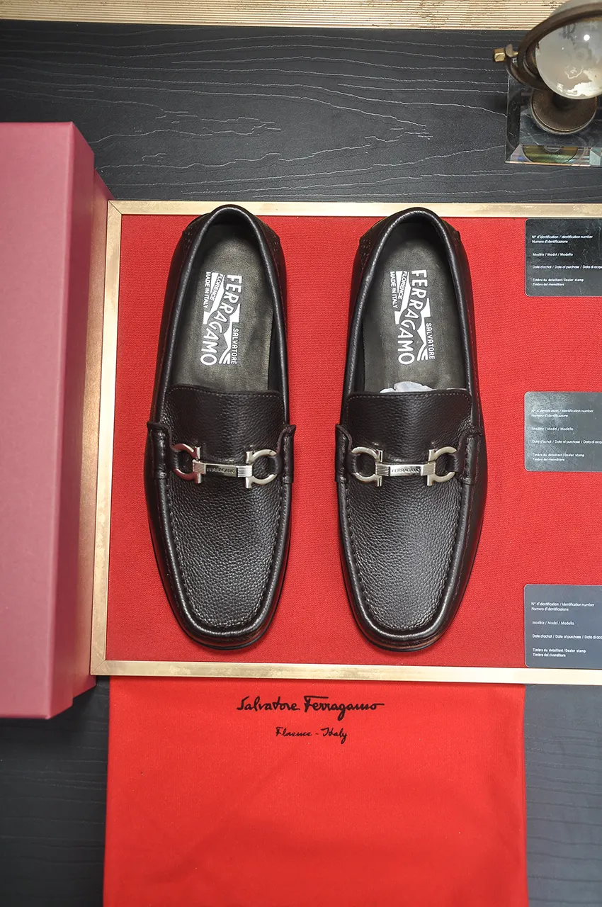 Men's men's shoes 💰520💶[Ferragamo/Ferragamo] (high-end Niuli) New 🍀 Ferragamo* - top version Ferragamo's classic formal leather shoes! Made of imported original cowhide, the inner top layer is comfortable cowhide lining! Original wear-resistant rubber outsole! High quality products! Code number 38-44!